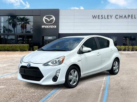 TOYOTA PRIUS C 2015 JTDKDTB33F1584676 image